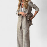 Carlota - Elegants Izskats