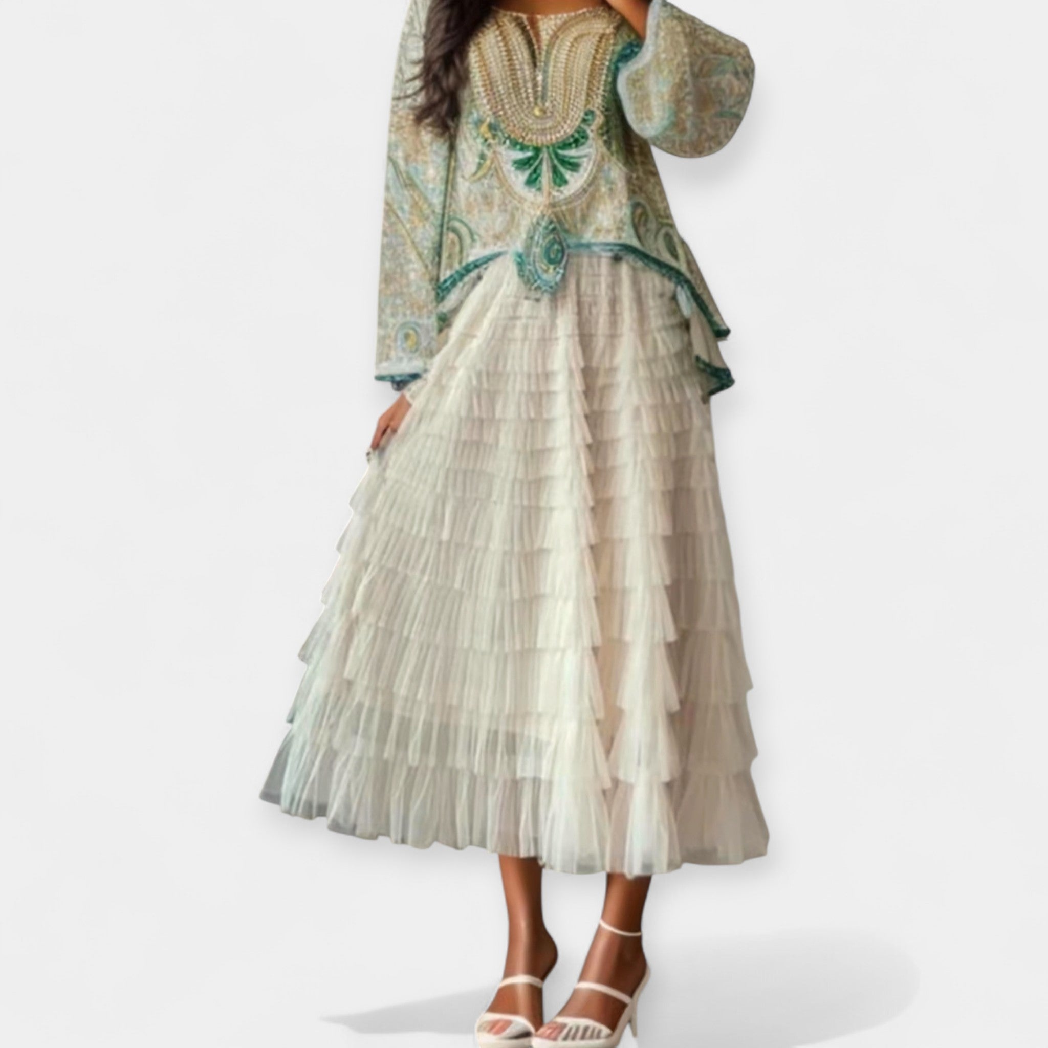 Eleganti svārki ar tilla detaļām